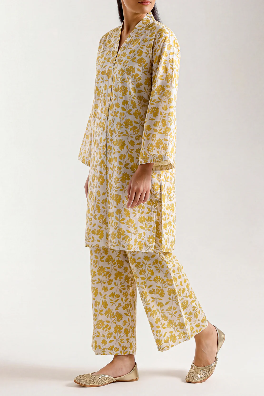 Printed Lawn Stitched 2 Piece (Shirt/Trouser) - Image 4
