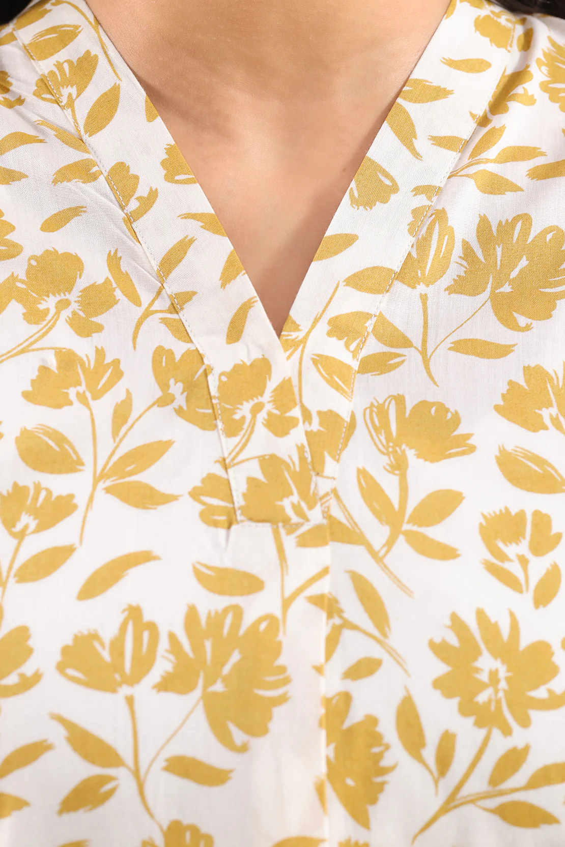 Printed Lawn Stitched 2 Piece (Shirt/Trouser) - Image 5