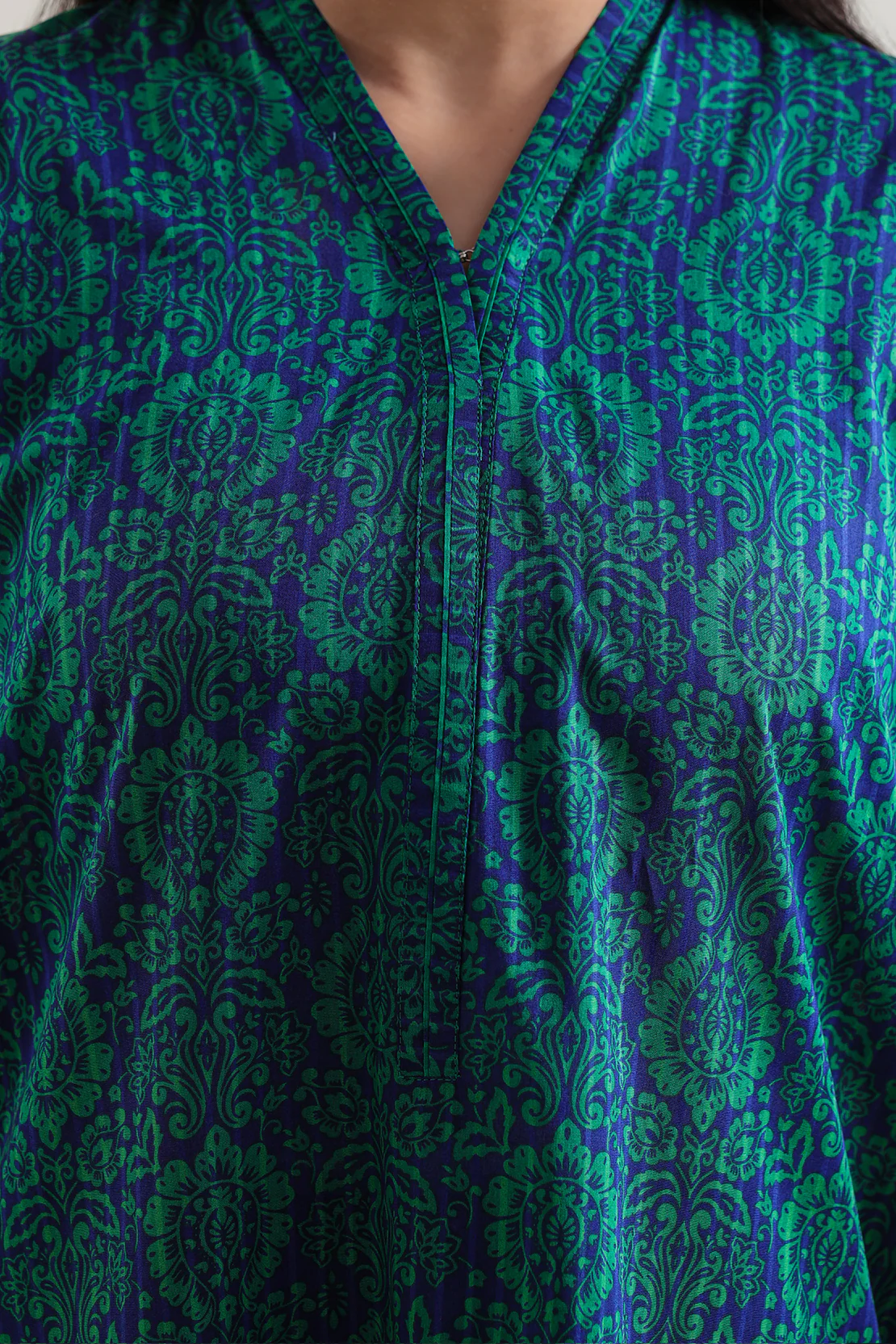 Printed Lawn Stitched 2 Piece (Shirt/Trouser) - Image 3
