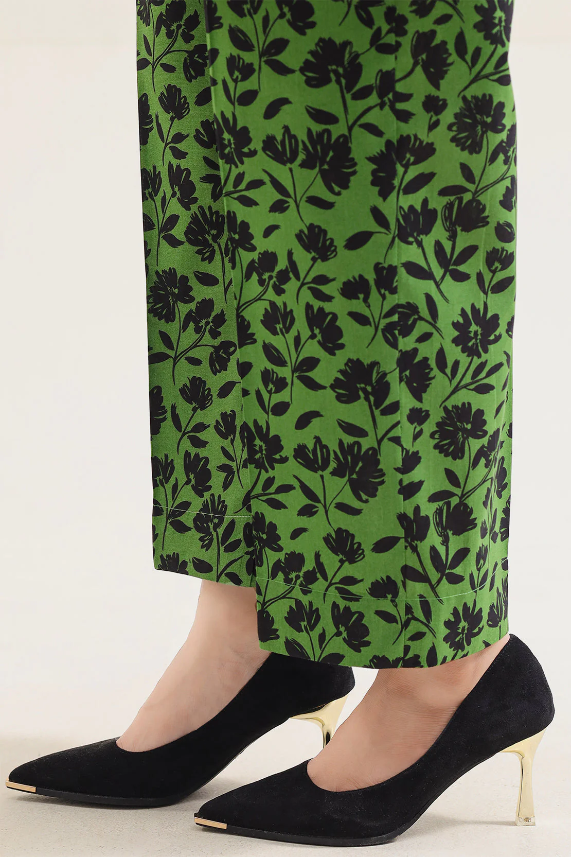 Printed Lawn Stitched 2 Piece (Shirt/Trouser) - Image 6