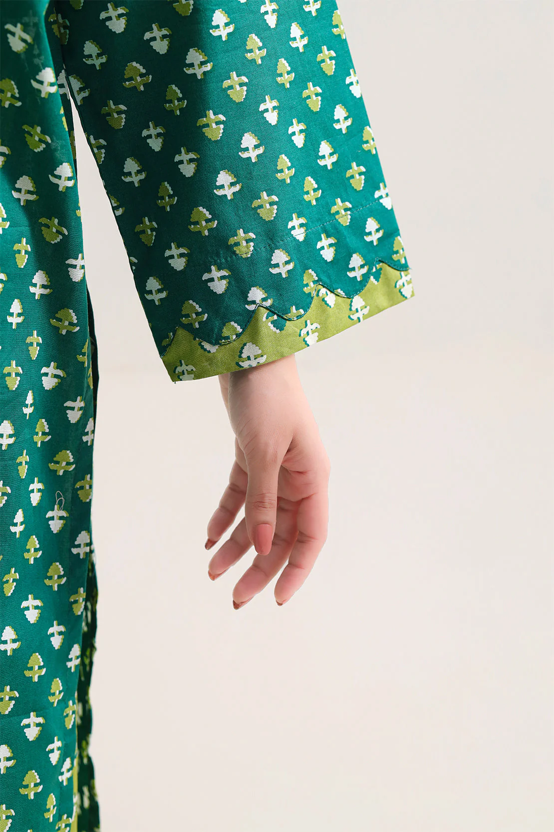 Printed Lawn Stitched 2 Piece (Shirt/Trouser) - Image 4