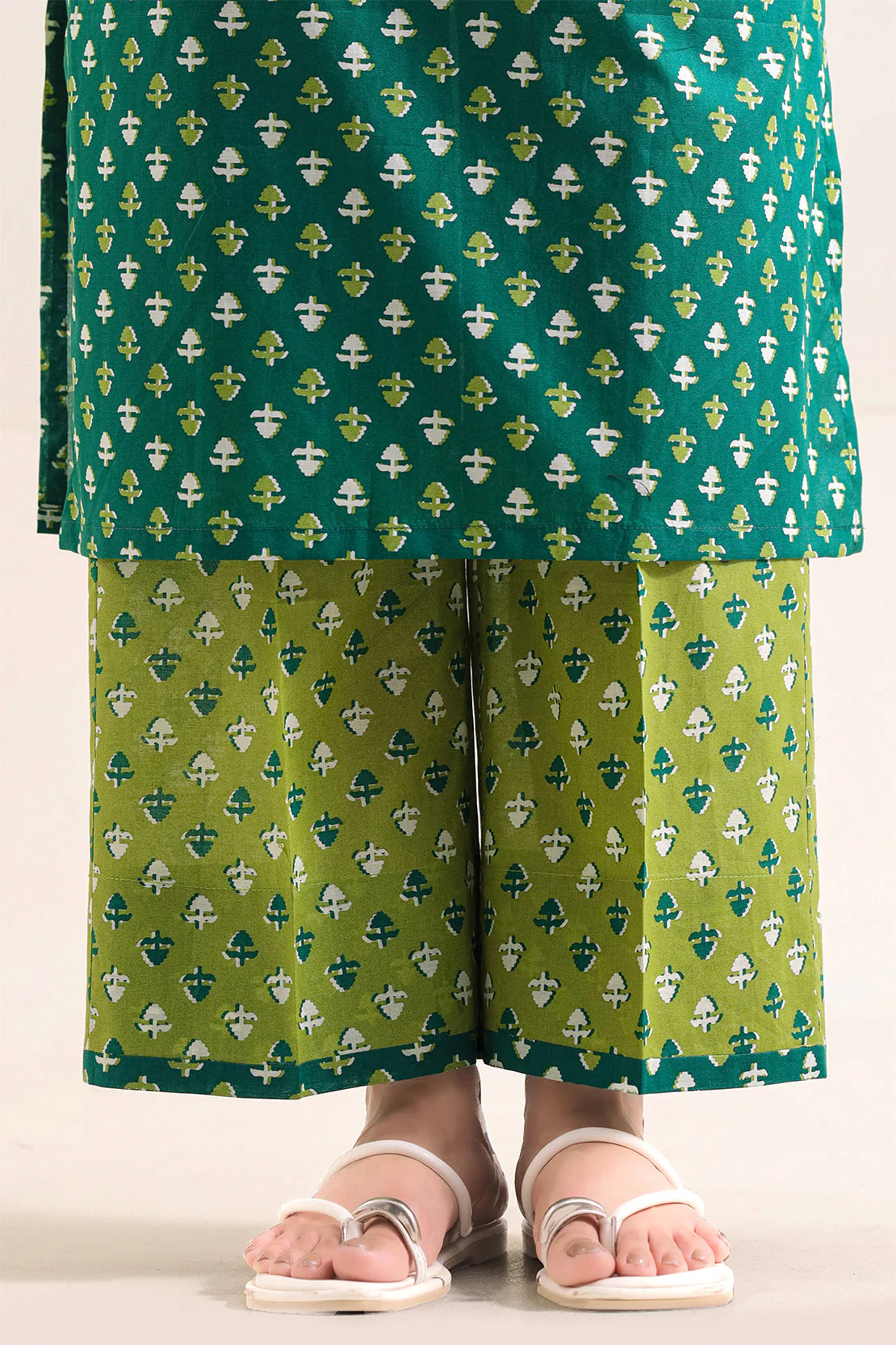 Printed Lawn Stitched 2 Piece (Shirt/Trouser) - Image 5