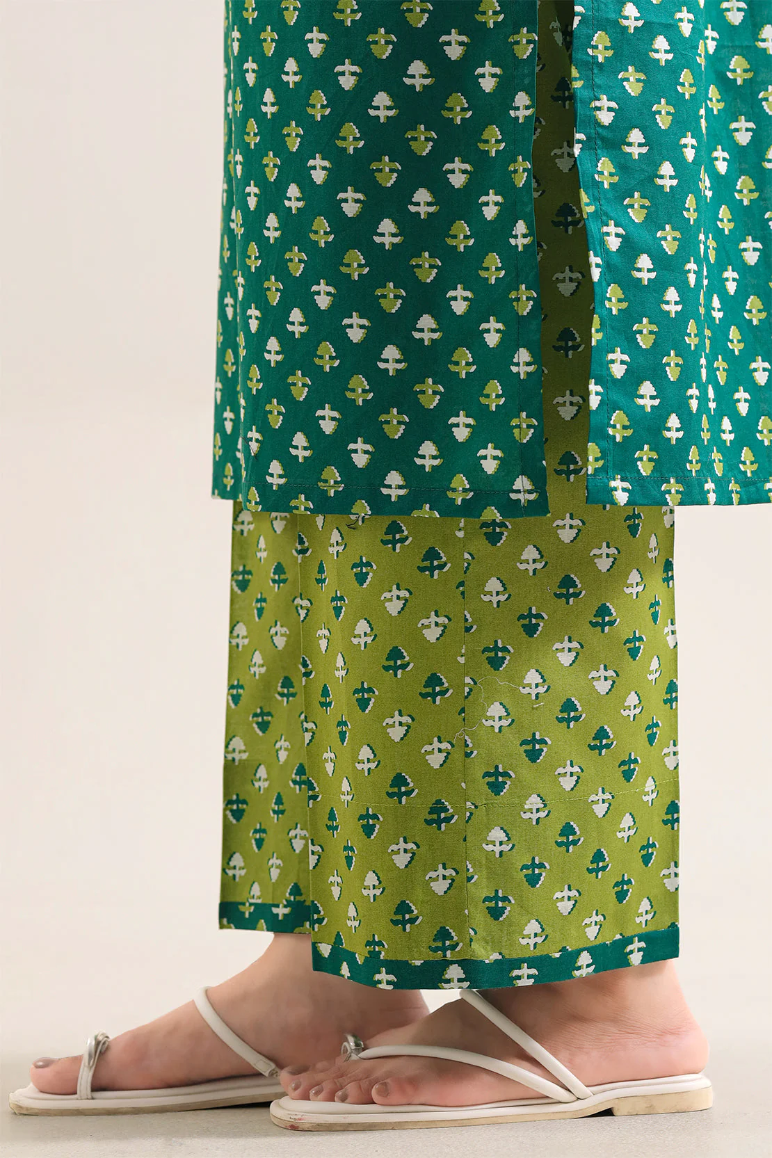 Printed Lawn Stitched 2 Piece (Shirt/Trouser) - Image 6