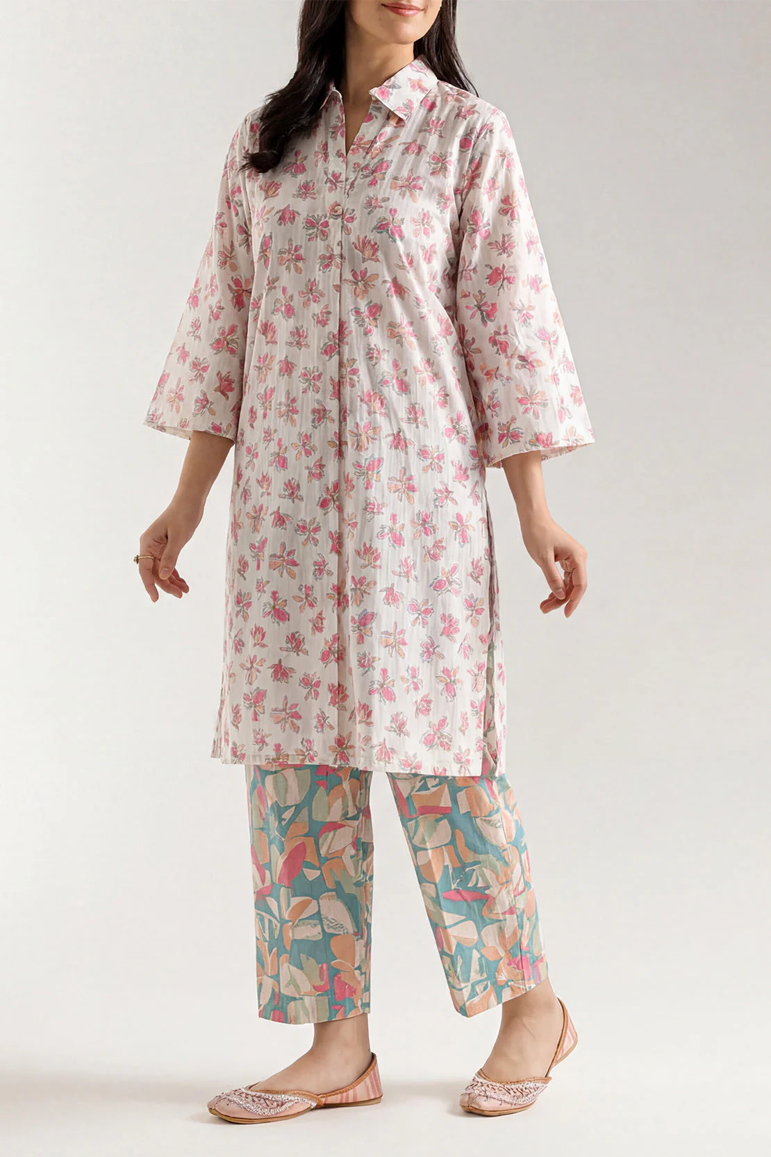 Printed Lawn Stitched 2 Piece (Shirt/Trouser) - Image 3