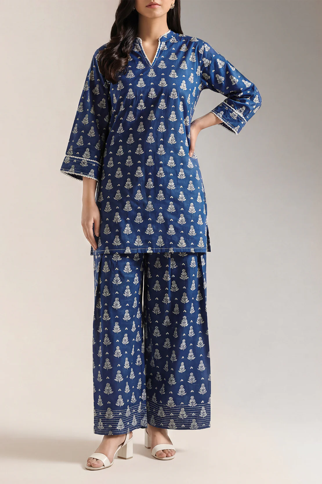 Printed Lawn Stitched 2 Piece (Shirt/Trouser)