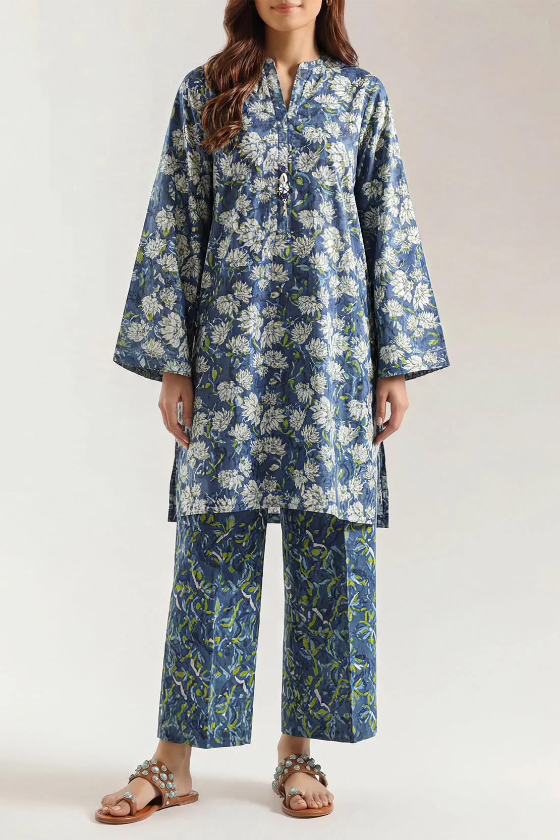 Printed Lawn Stitched 2 Piece (Shirt/Trouser) - Image 2