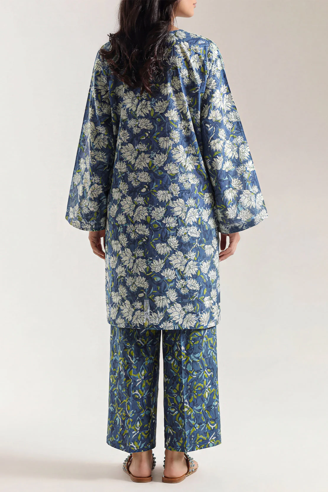 Printed Lawn Stitched 2 Piece (Shirt/Trouser) - Image 3