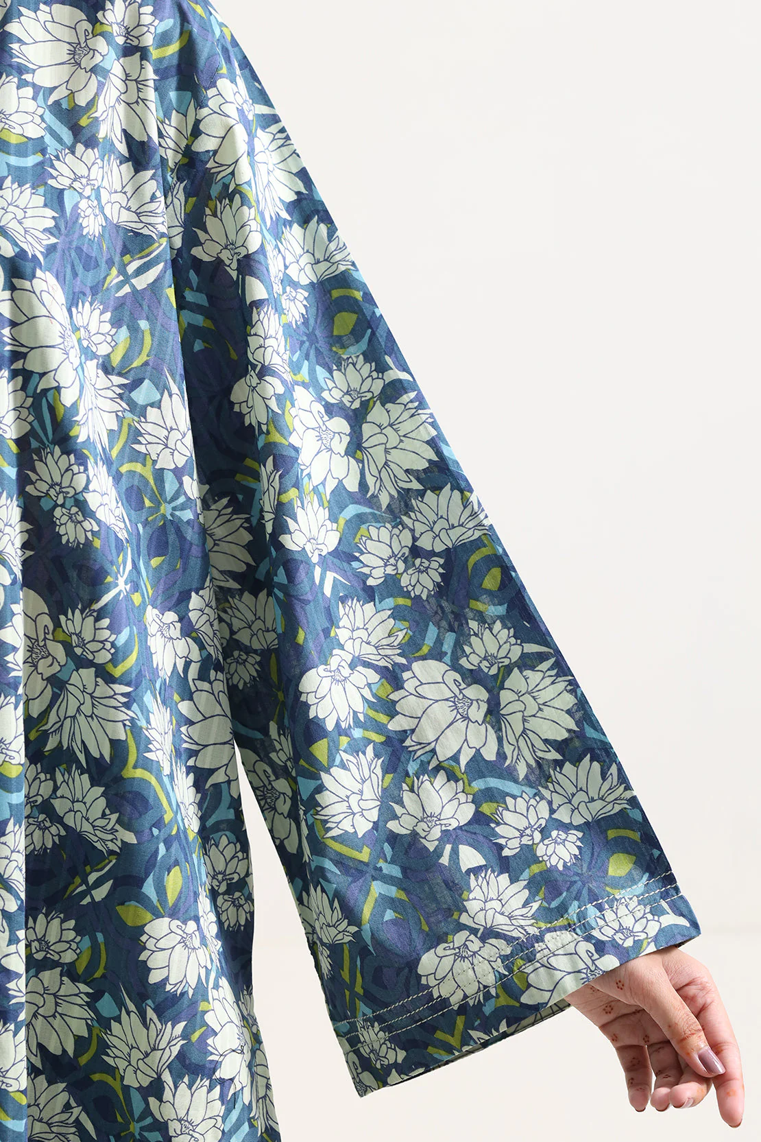Printed Lawn Stitched 2 Piece (Shirt/Trouser) - Image 5