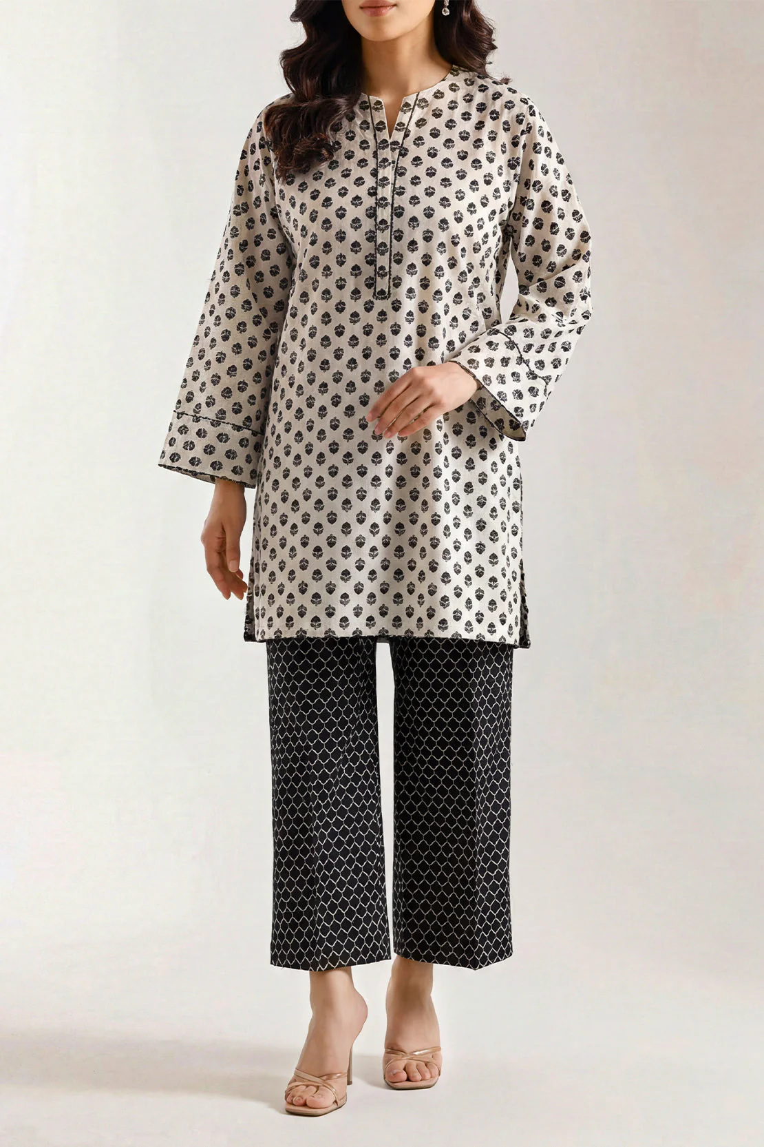 Printed Lawn Stitched 2 Piece (Shirt/Trouser) - Image 2