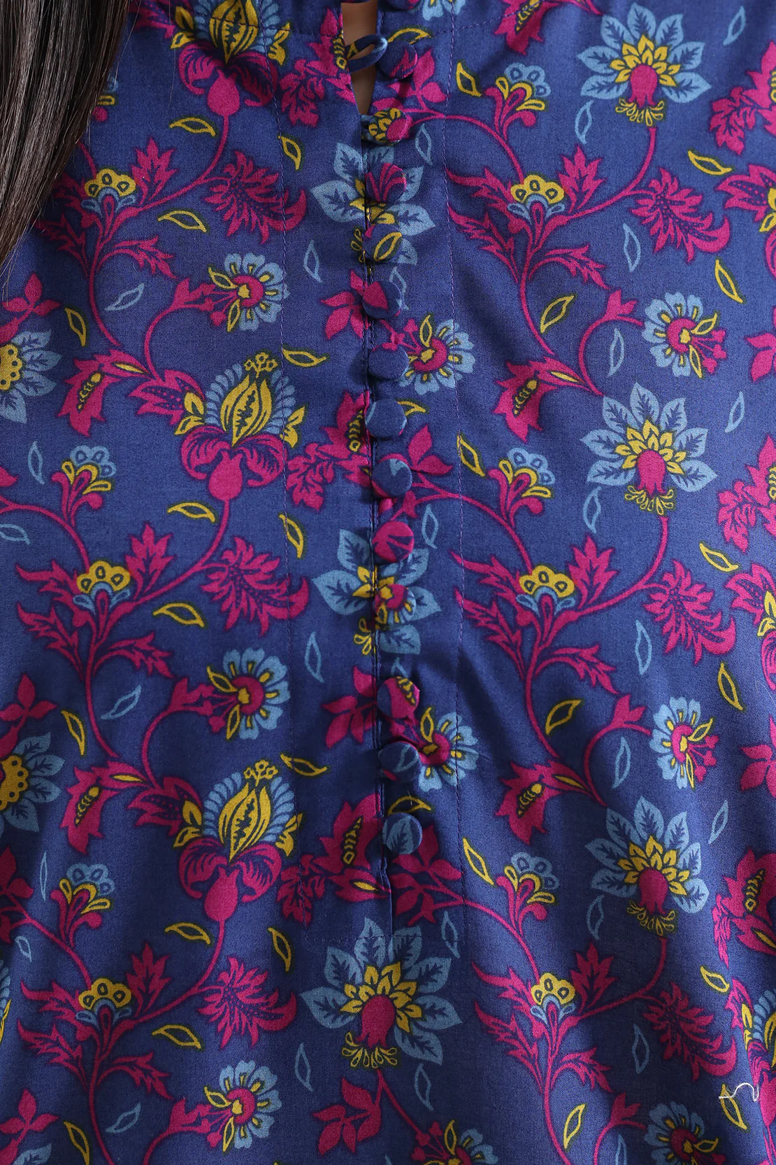 Printed Lawn Stitched 2 Piece (Shirt/Trouser) - Image 3