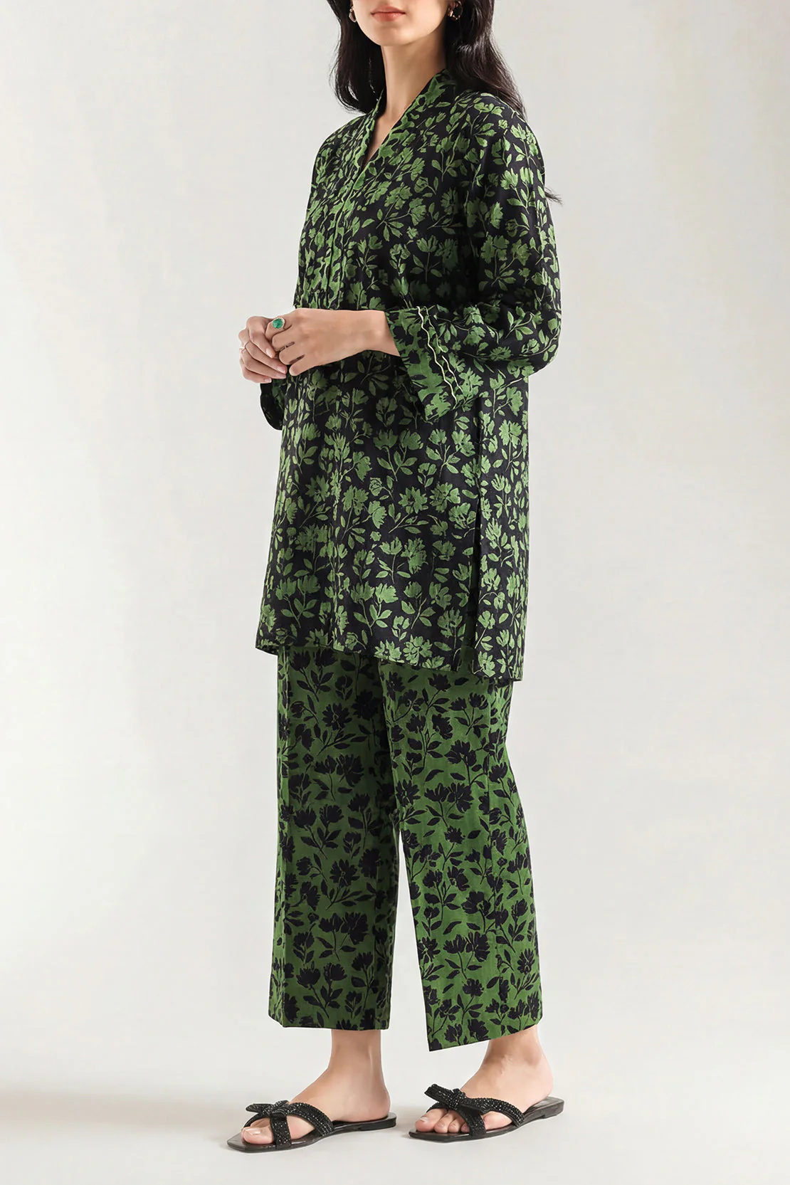 Printed Lawn Stitched 2 Piece (Shirt/Trouser) - Image 2