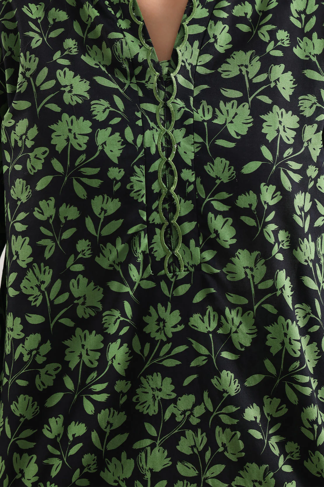 Printed Lawn Stitched 2 Piece (Shirt/Trouser) - Image 3