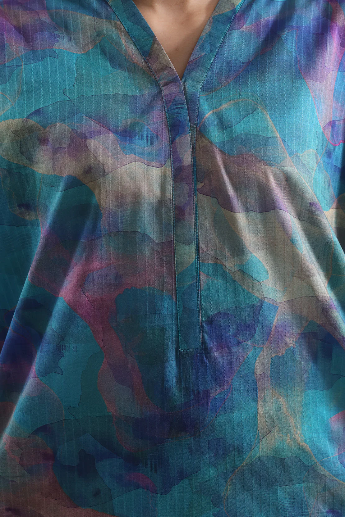 Printed Lawn Stitched 2 Piece (Shirt/Trouser) - Image 4