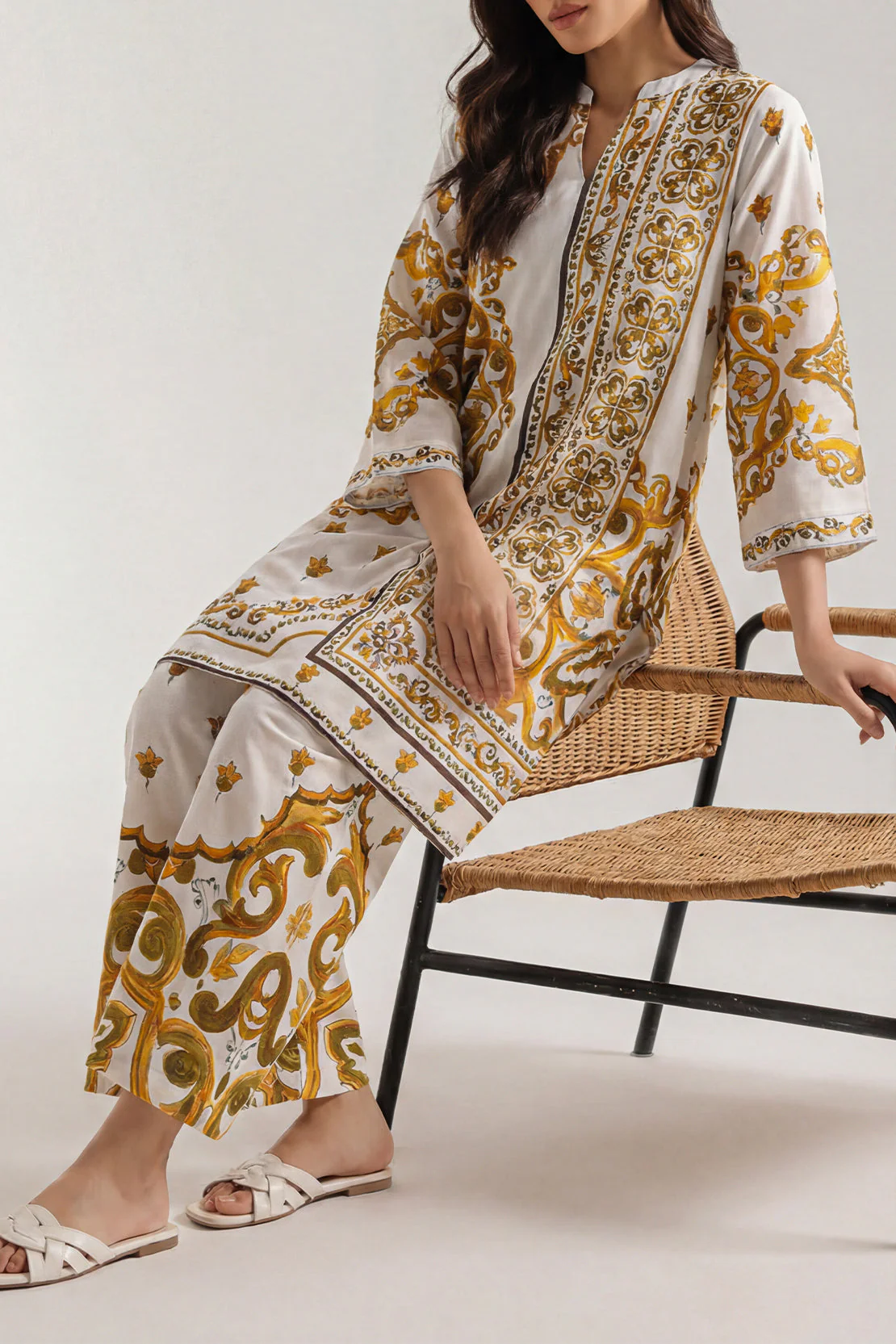 Printed Lawn Stitched 2 Piece (Shirt/Trouser)