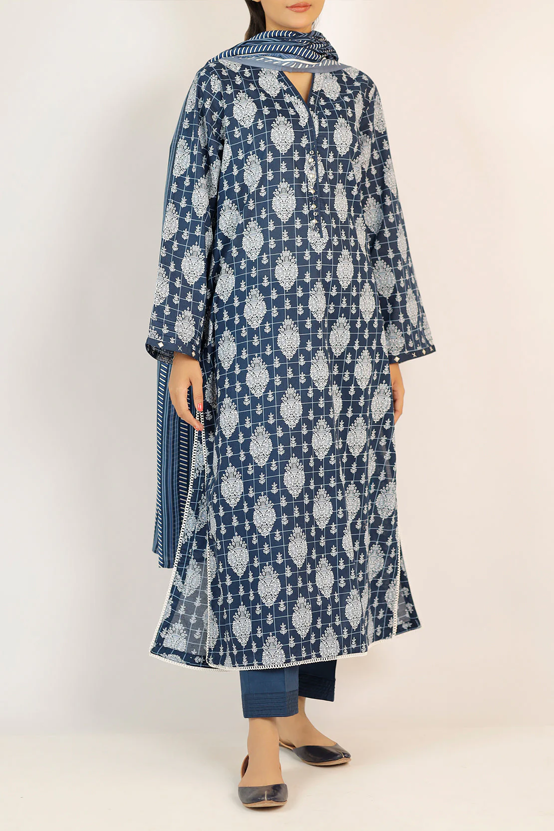 Printed Lawn Stitched 3 Piece