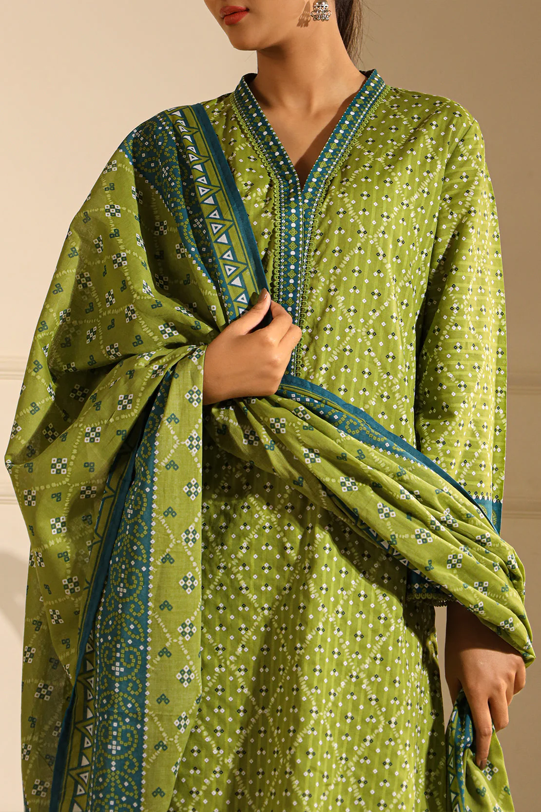 Printed Lawn Stitched 3 Piece - Image 6