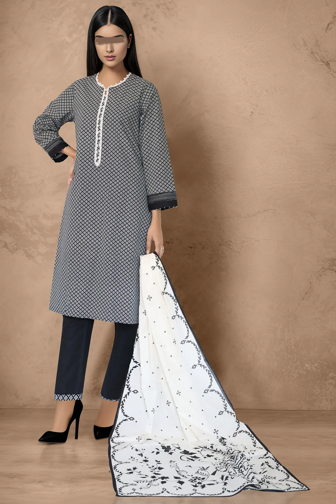 Printed Lawn Stitched 3 Piece - Image 2