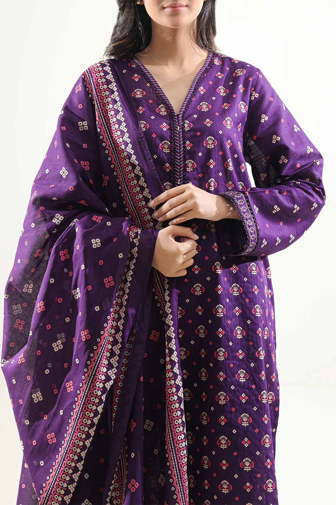 Printed Lawn Stitched 3 Piece - Image 3