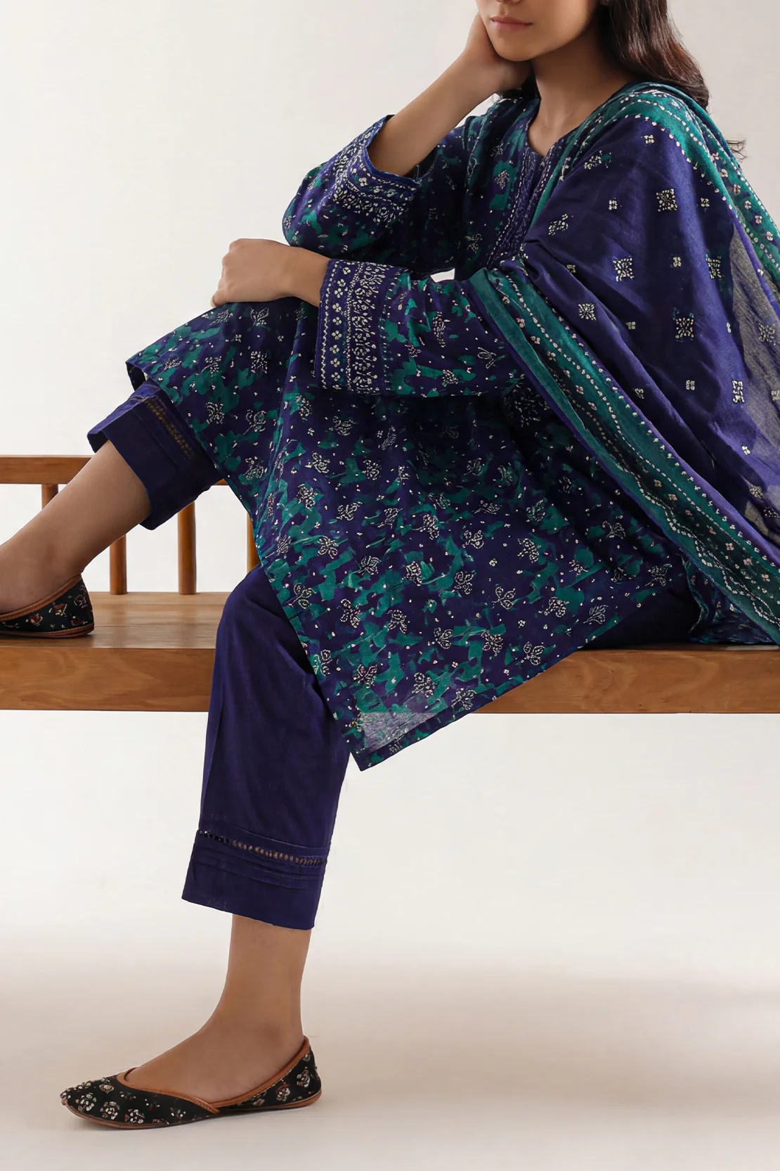 Printed Lawn Stitched 3 Piece - Image 2