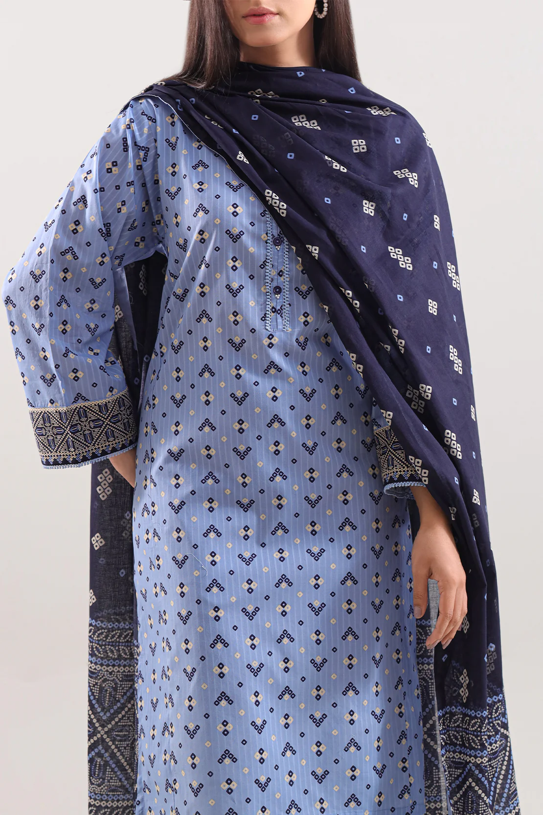 Printed Lawn Stitched 3 Piece - Image 2
