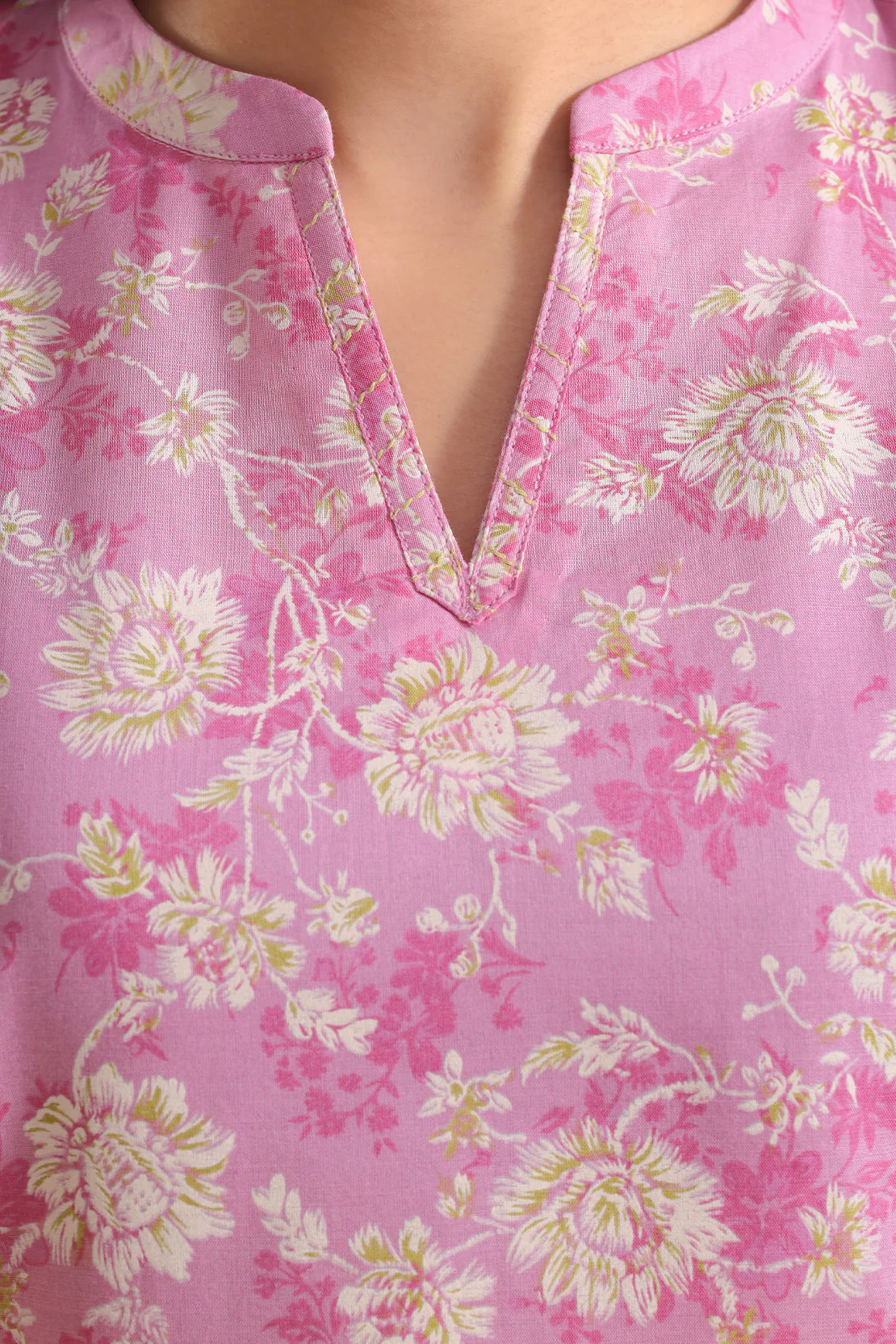 Printed Lawn Stitched 3 Piece - Image 4