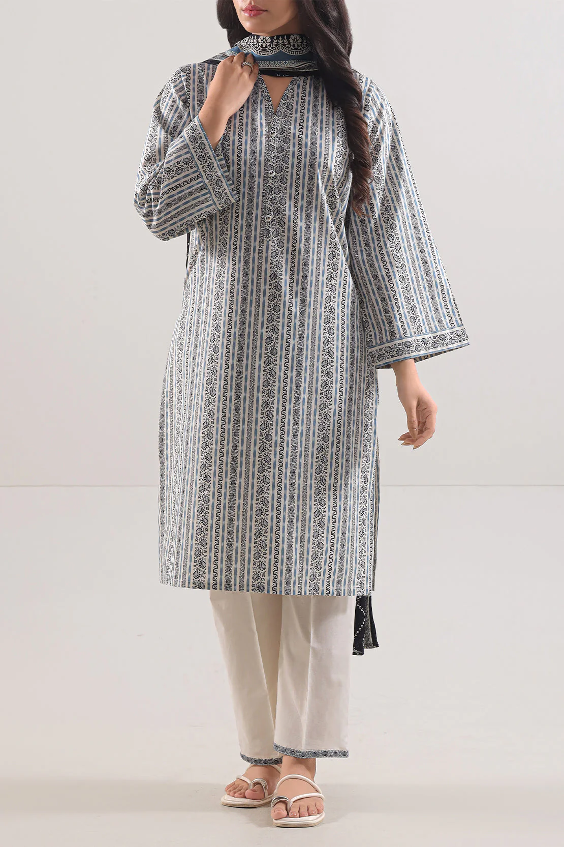 Printed Lawn Stitched 3 Piece