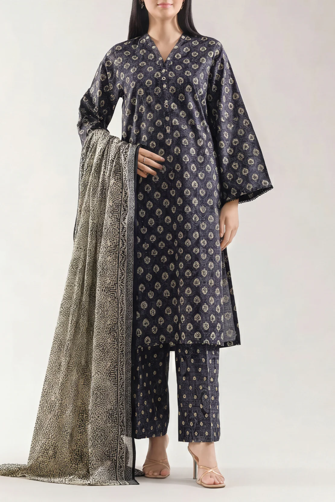 Printed Lawn Stitched 3 Piece