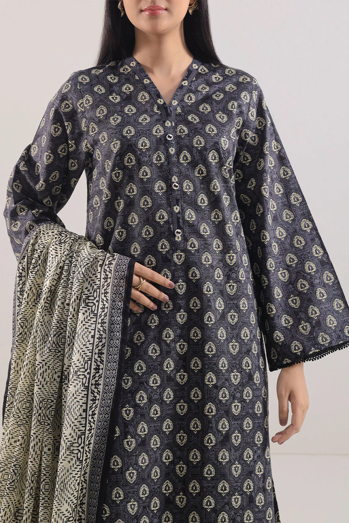 Printed Lawn Stitched 3 Piece - Image 2