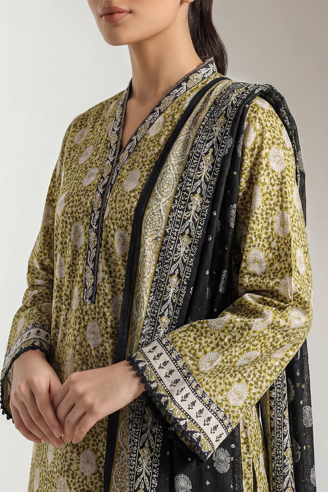 Printed Lawn Stitched 3 Piece - Image 3