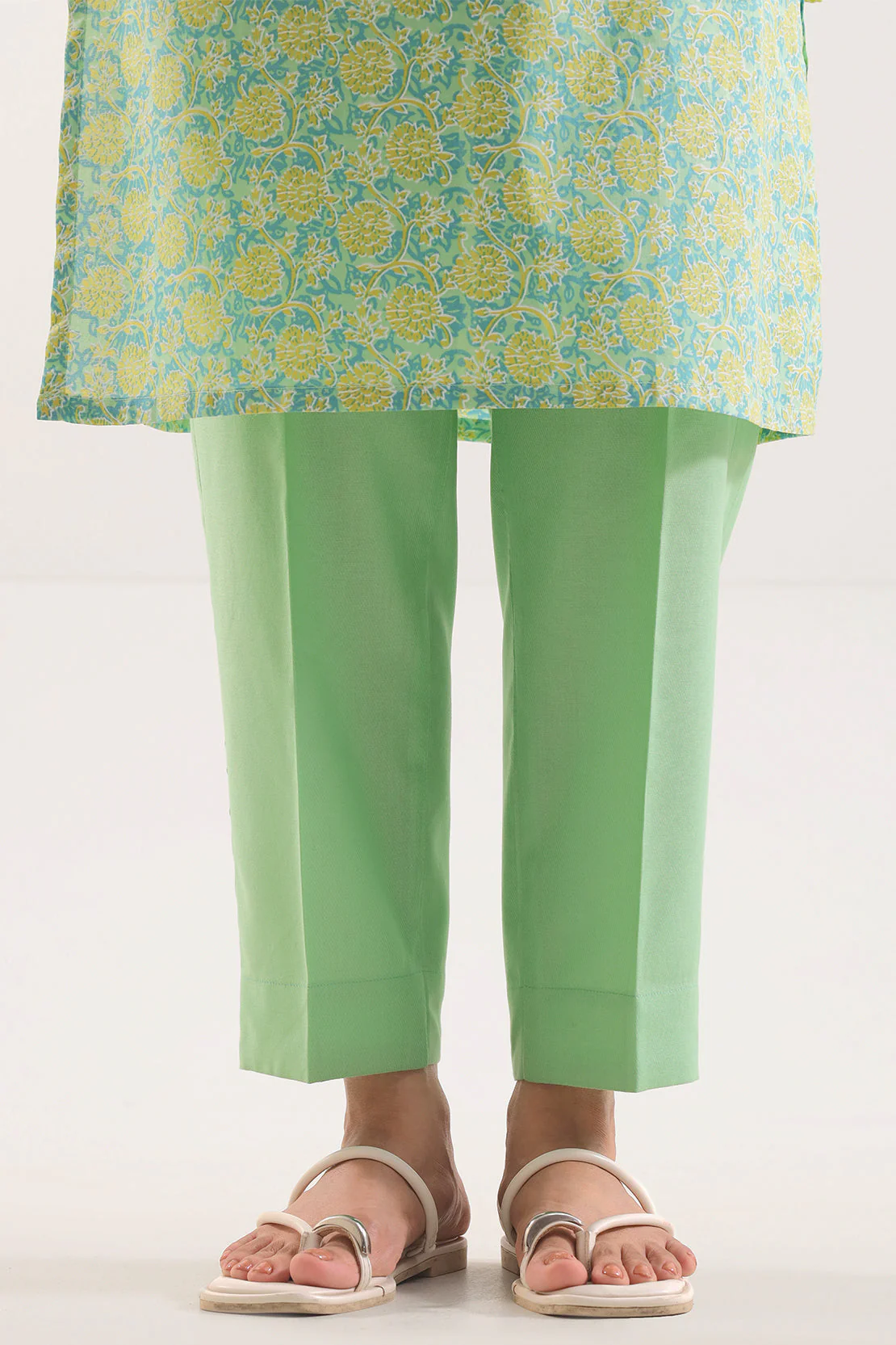 Printed Lawn Stitched 3 Piece - Image 5