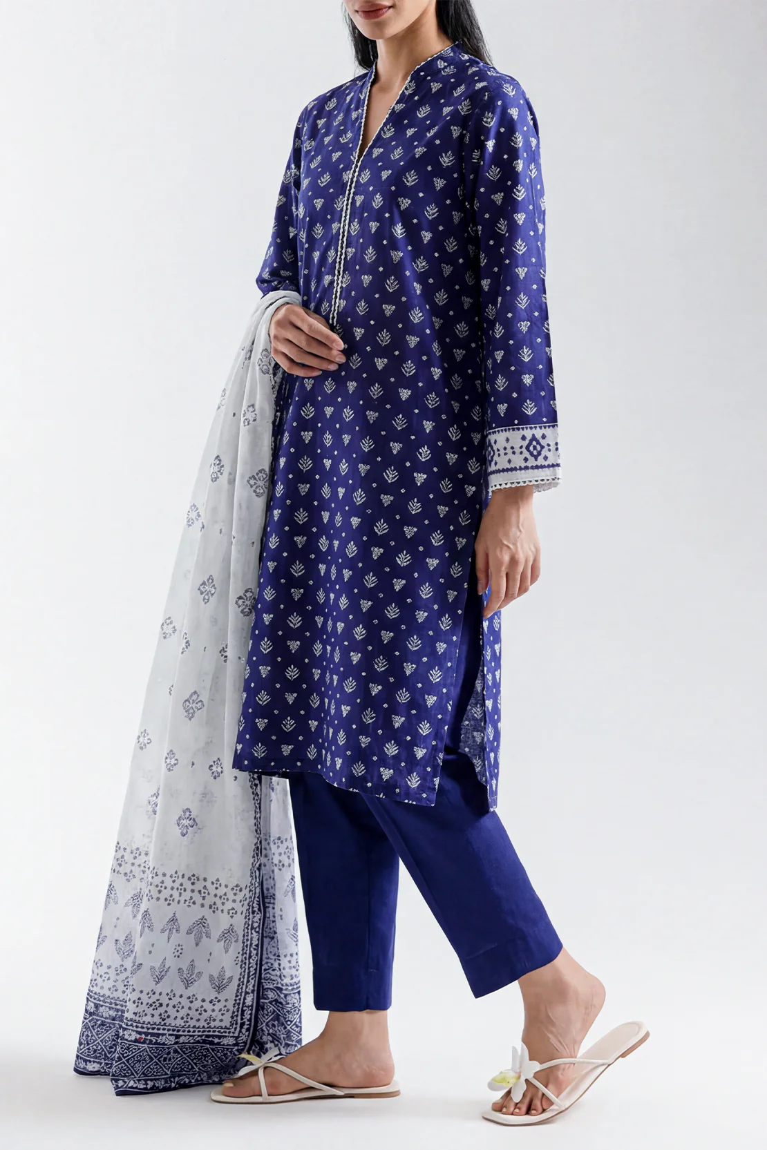 Printed Lawn Stitched 3 Piece - Image 2