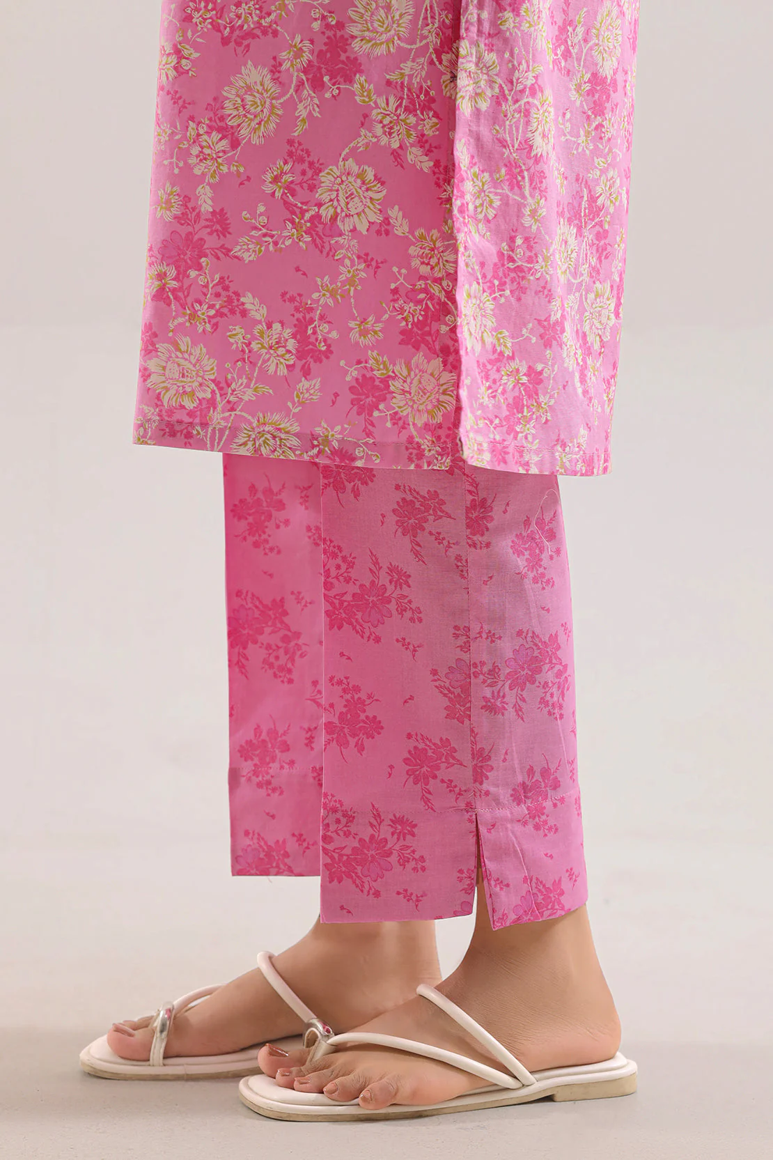 Printed Lawn Stitched 3 Piece - Image 5
