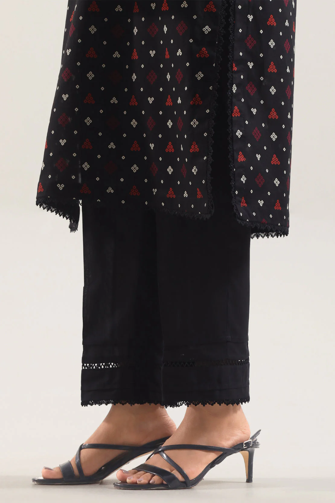 Printed Lawn Stitched 3 Piece - Image 5