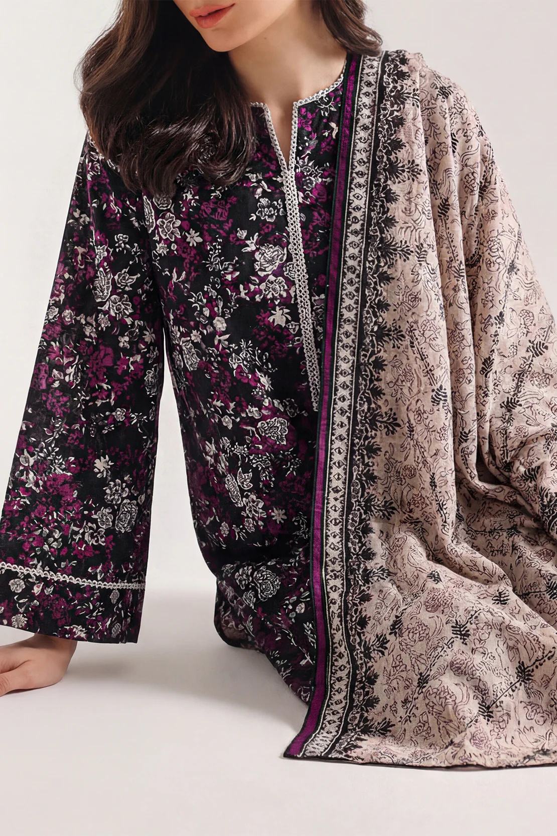 Printed Lawn Stitched 3 Piece - Image 3