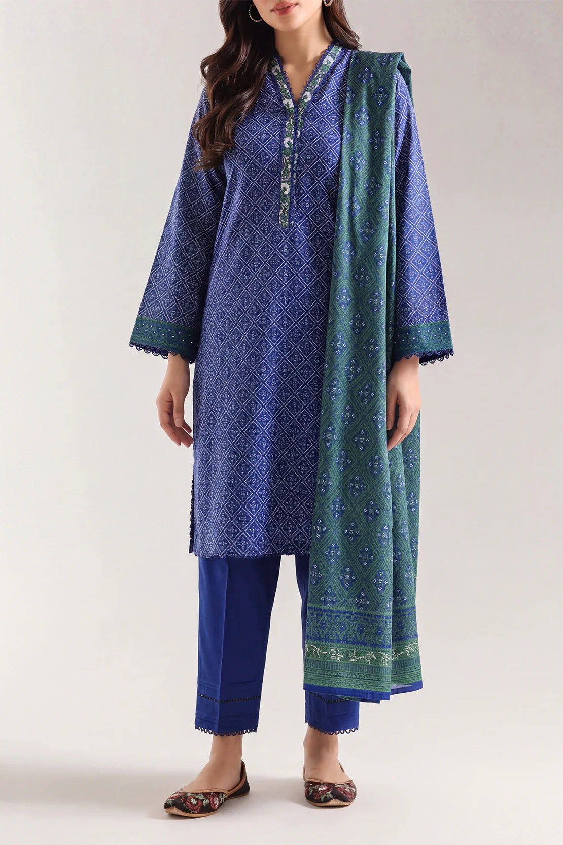 Printed Lawn Stitched 3 Piece - Image 2
