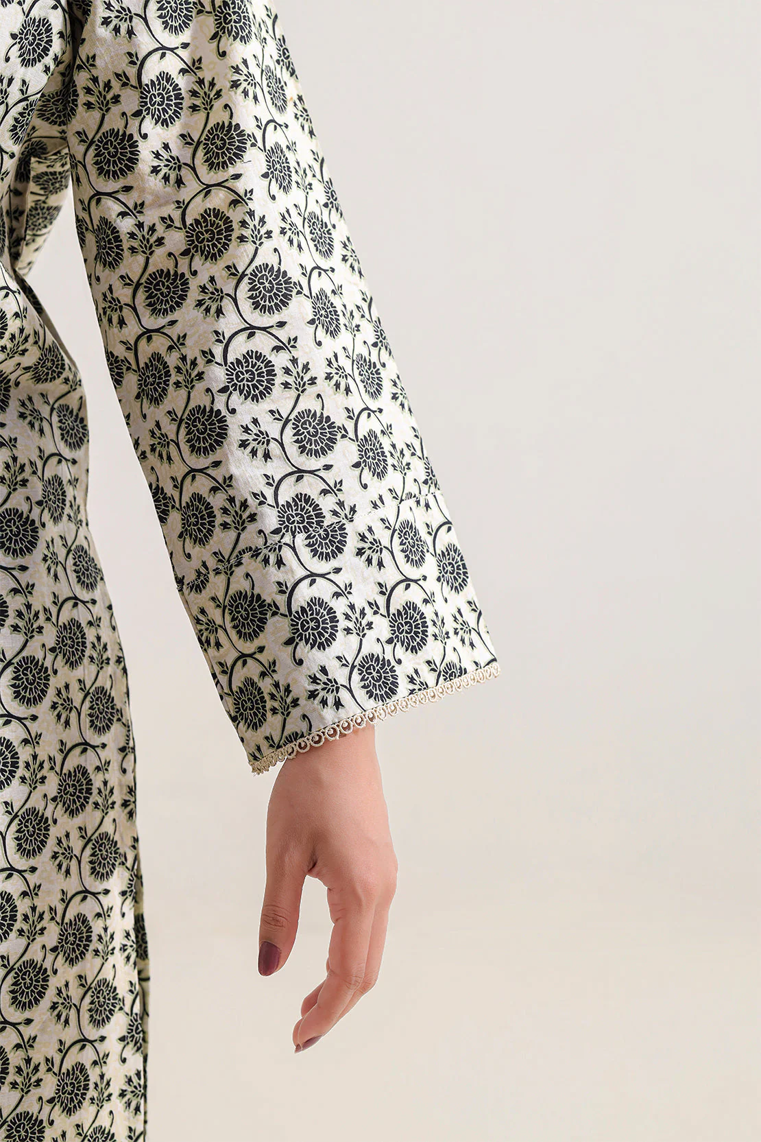 Printed Lawn Stitched 3 Piece - Image 5