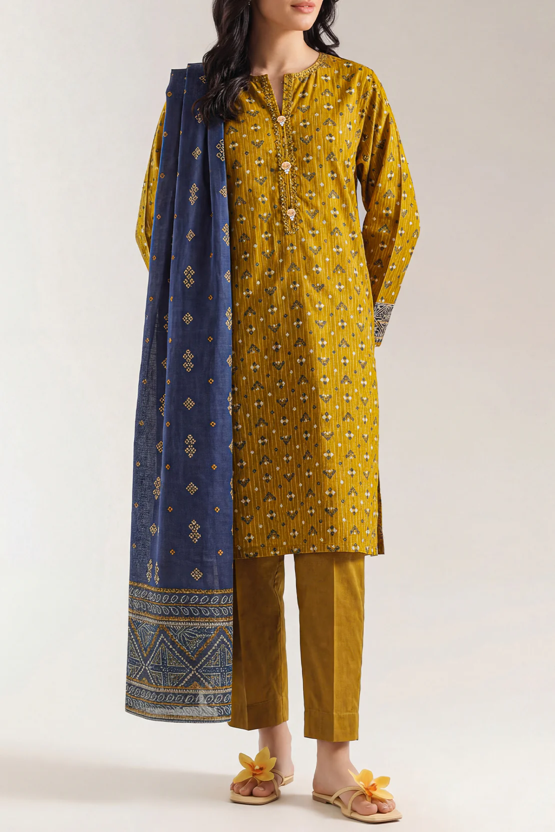 Printed Lawn Stitched 3 Piece