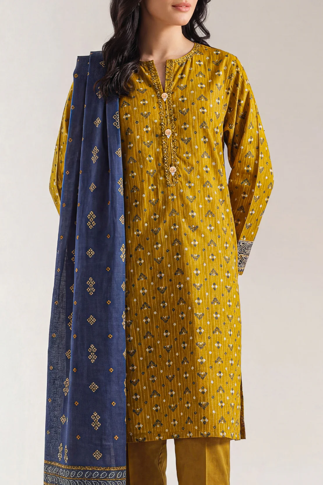 Printed Lawn Stitched 3 Piece - Image 4