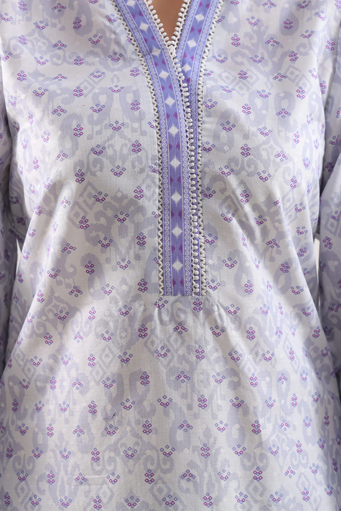 Printed Lawn Stitched 3 Piece - Image 3