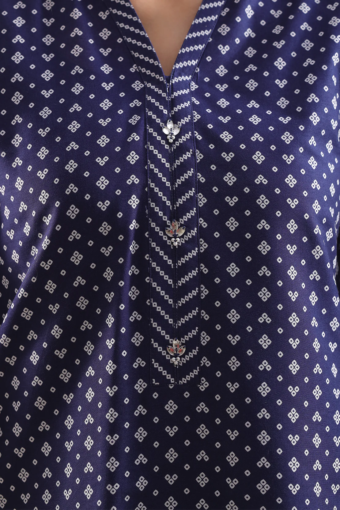 Printed Lawn Stitched 3 Piece - Image 3