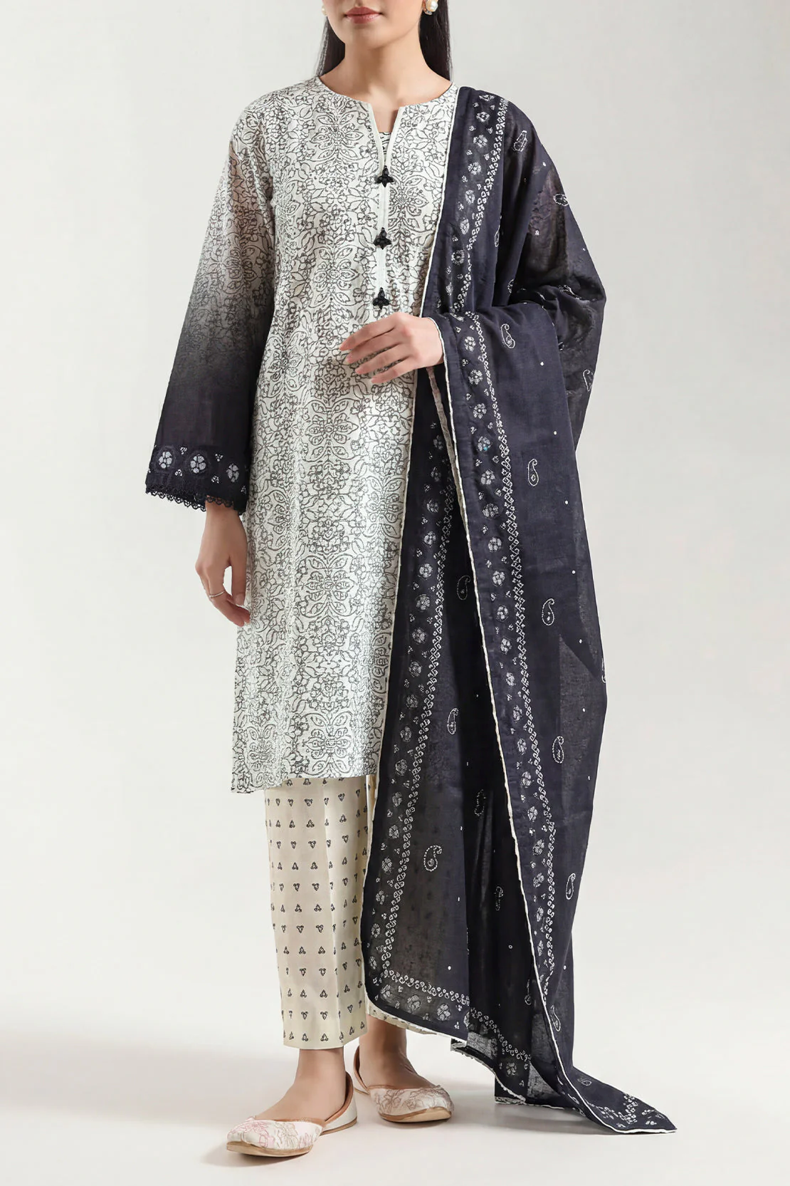 Printed Lawn Stitched 3 Piece
