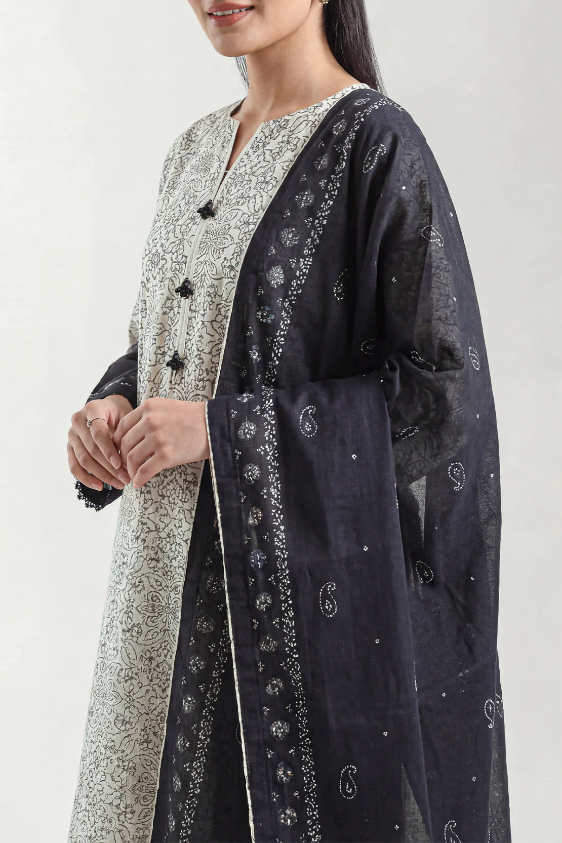 Printed Lawn Stitched 3 Piece - Image 2