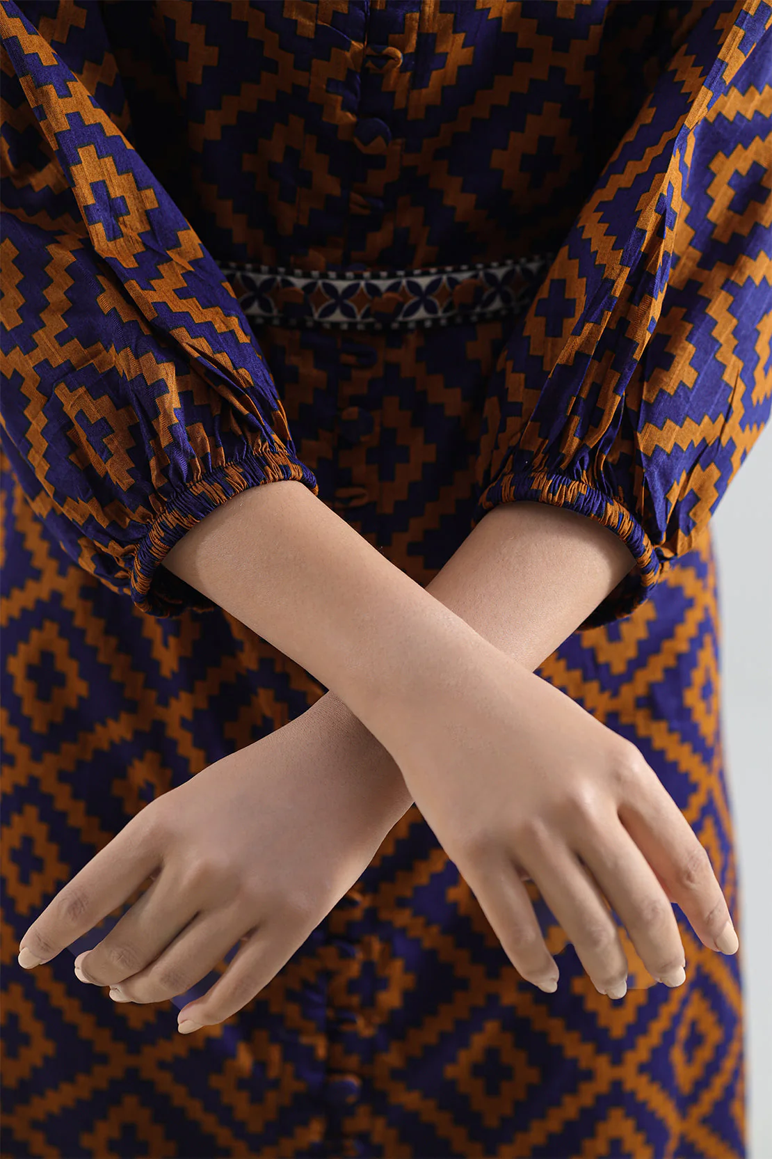 Printed Lawn Stitched Dress - Image 4