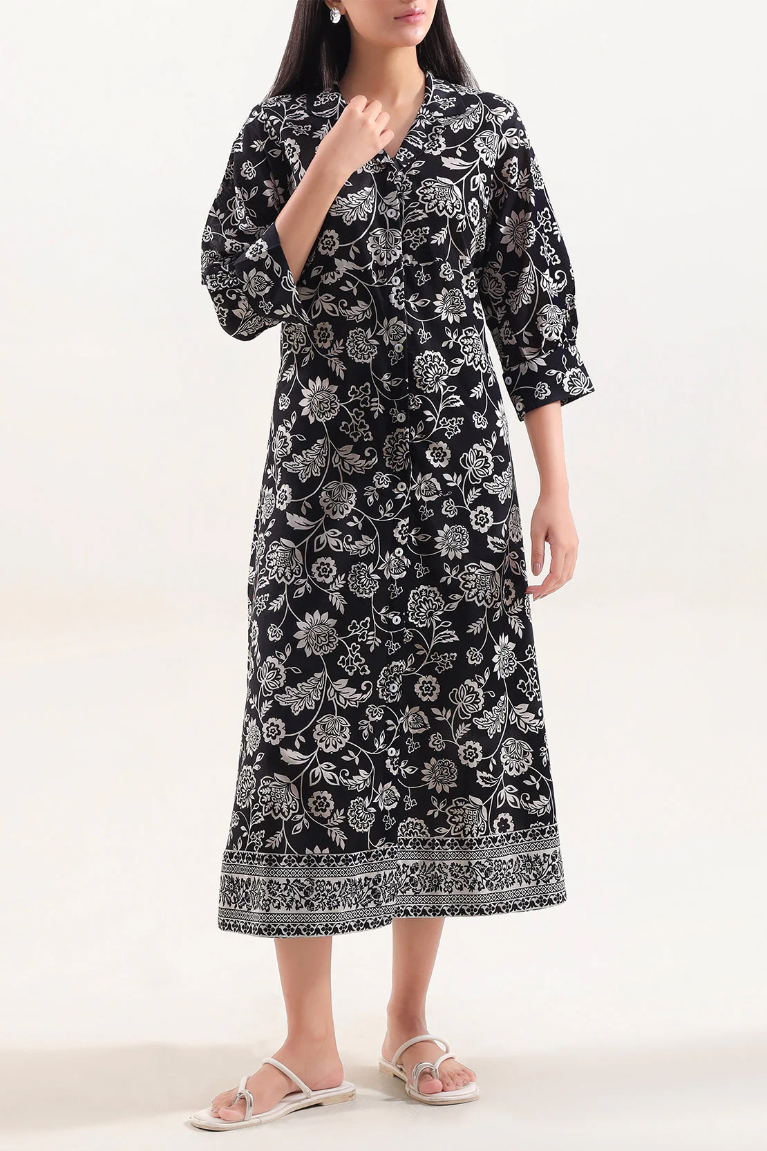 Printed Lawn Stitched Dress - Image 3