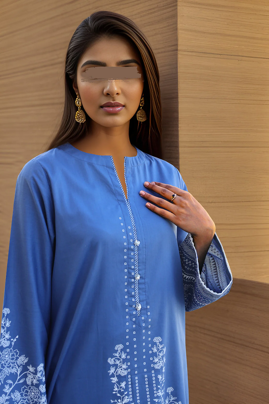 Printed Lawn Stitched Shirt - Image 3