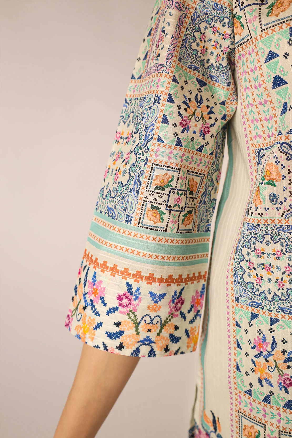 Printed Lawn Stitched Shirt - Image 7