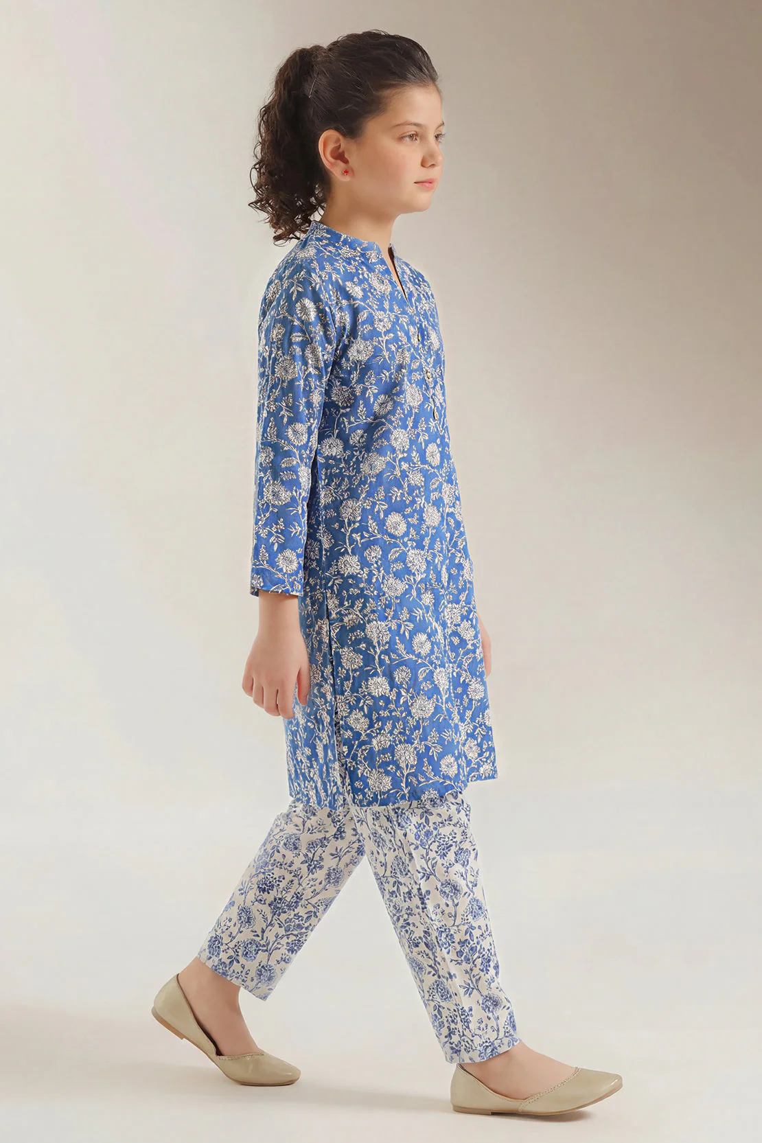 Printed Lawn Stitched Shirt For Kids - Image 3