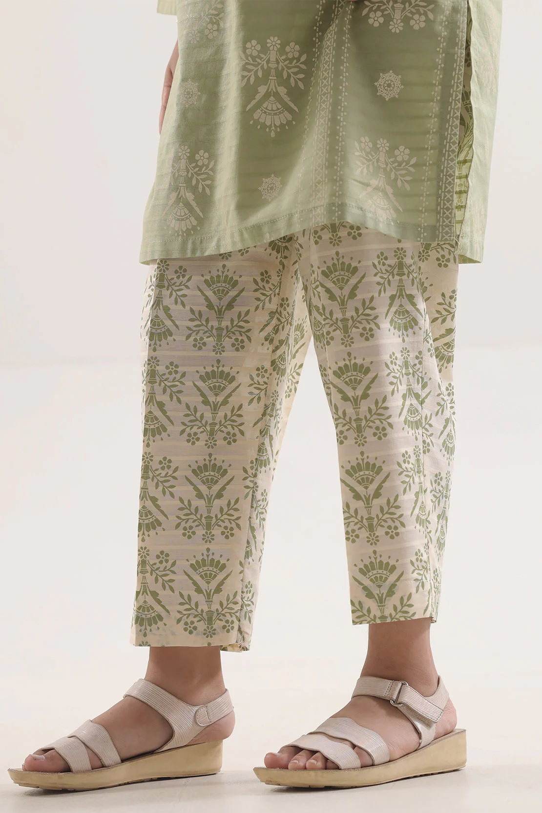Printed Lawn Stitched Shirt/trouser For Kids - Image 5
