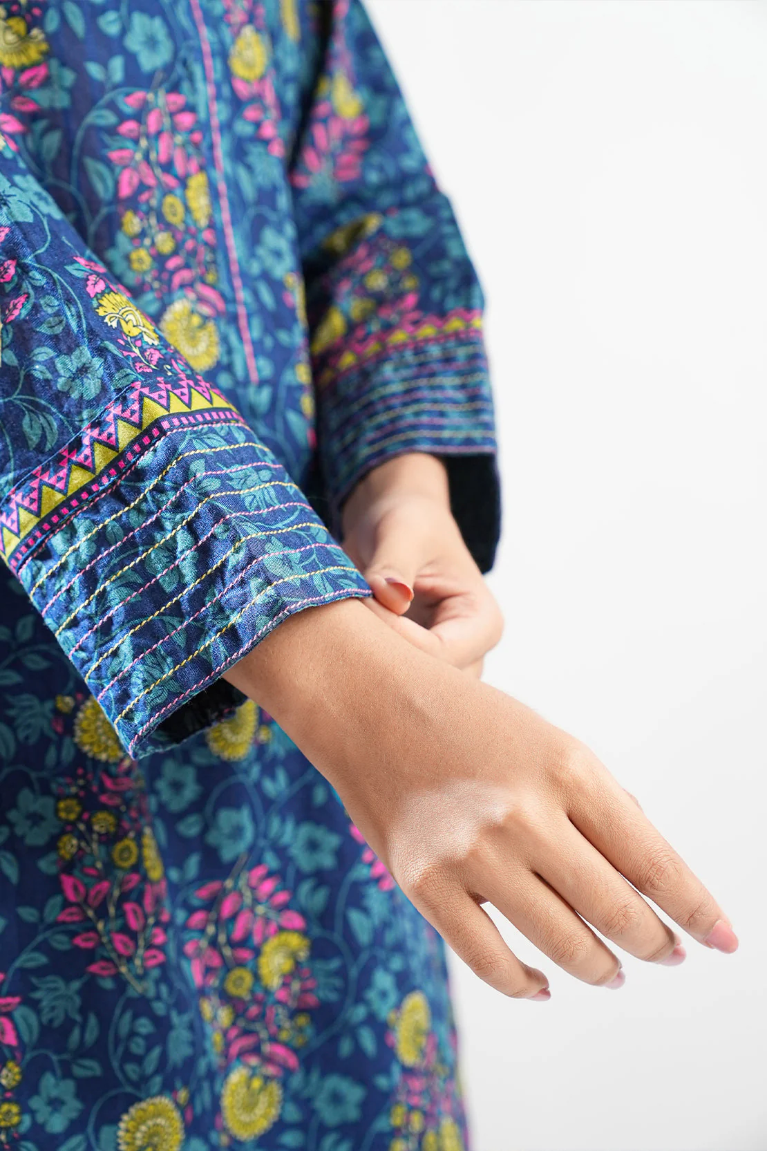 Printed Lawn Stitched Shirt - Image 6