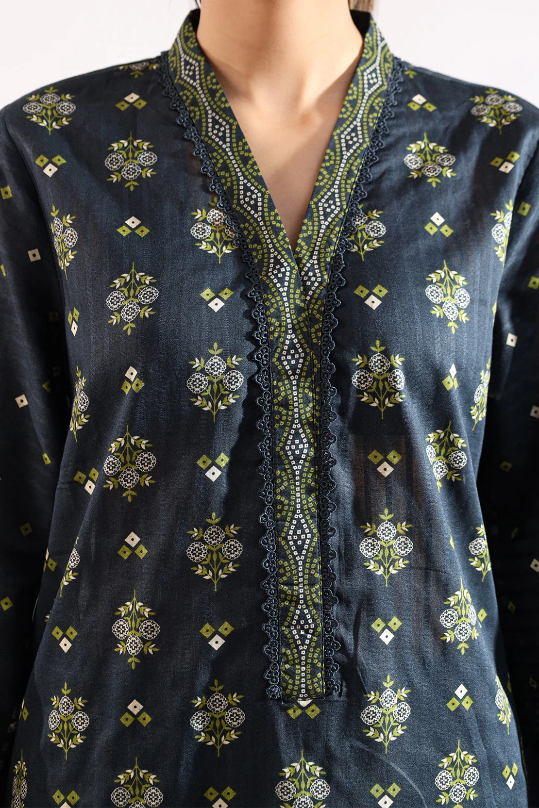 Printed Lawn Stitched Shirt - Image 5